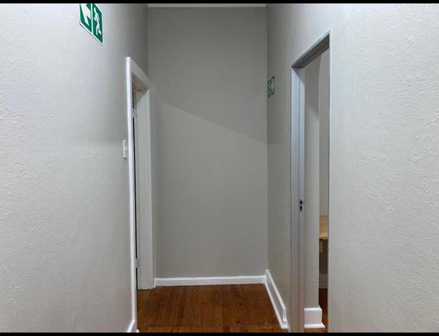 BUSINESS PROPERTY TO RENT IN NEWTON PARK